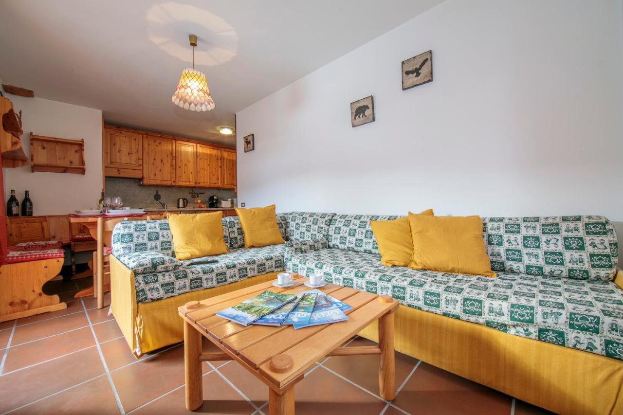 Martina Ski In - Ski Out Mt 50 - Happy Rentals Livigno Luaran gambar
